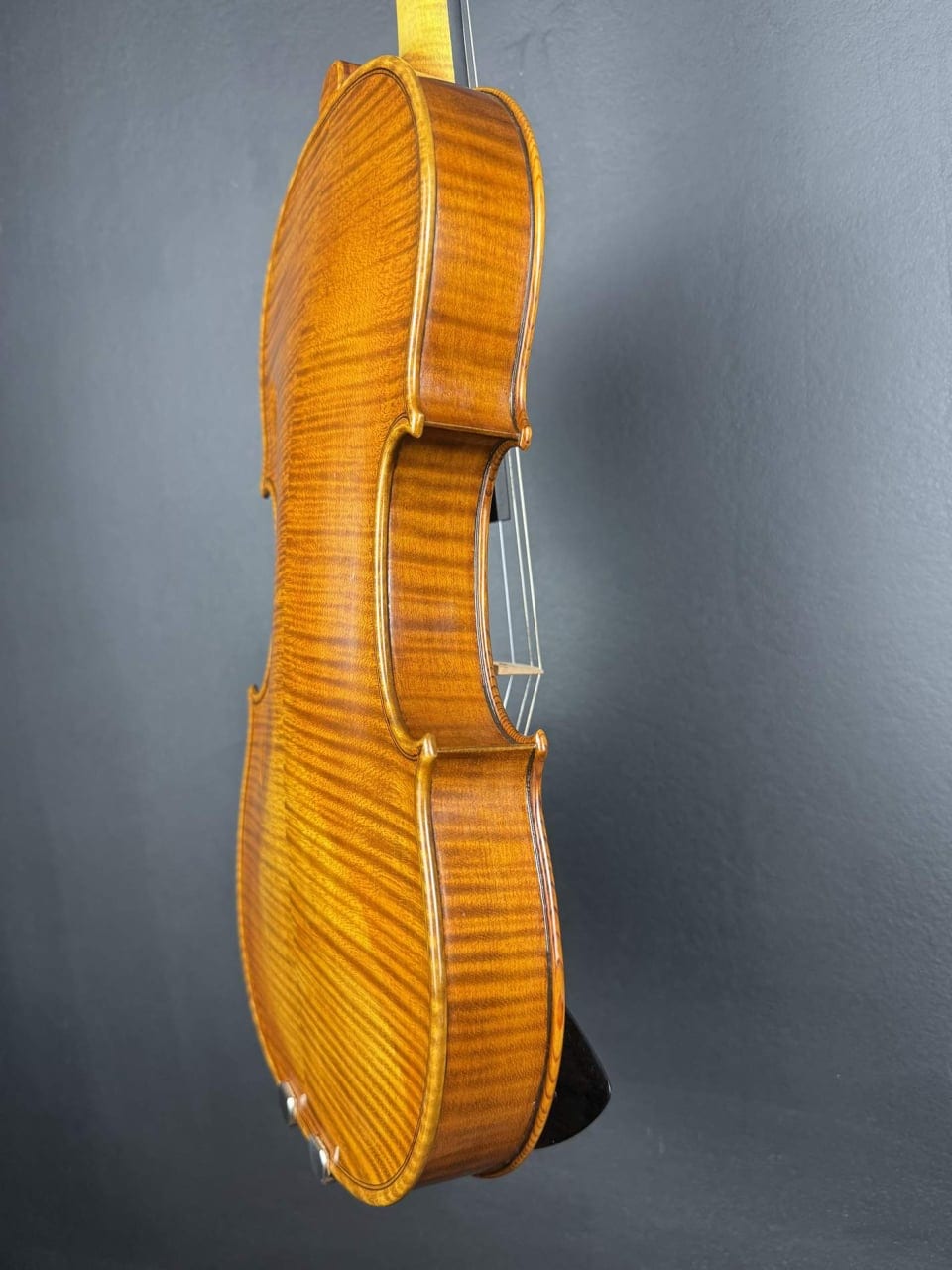 Vioară de maestru №303 — Stradivari „Joachim” 1715